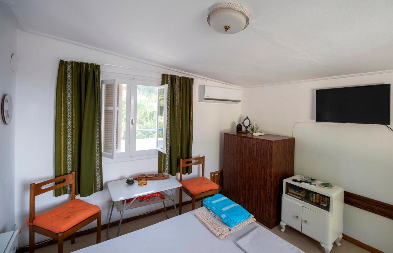 Anni'S Cozy Apartments 50M From The Beach Agía Triás Buitenkant foto